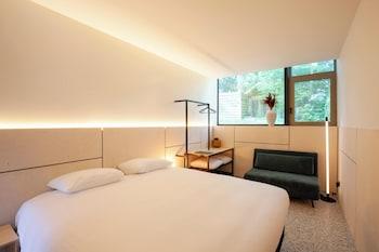 Design, Queen and Twin Beds