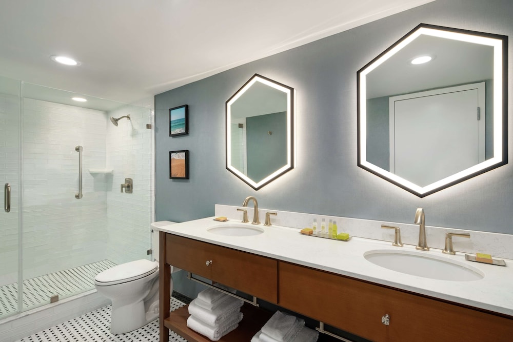 Doubletree By Hilton Ocean City Oceanfront 31/74