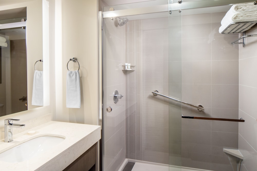 Hyatt House North Scottsdale 11/41