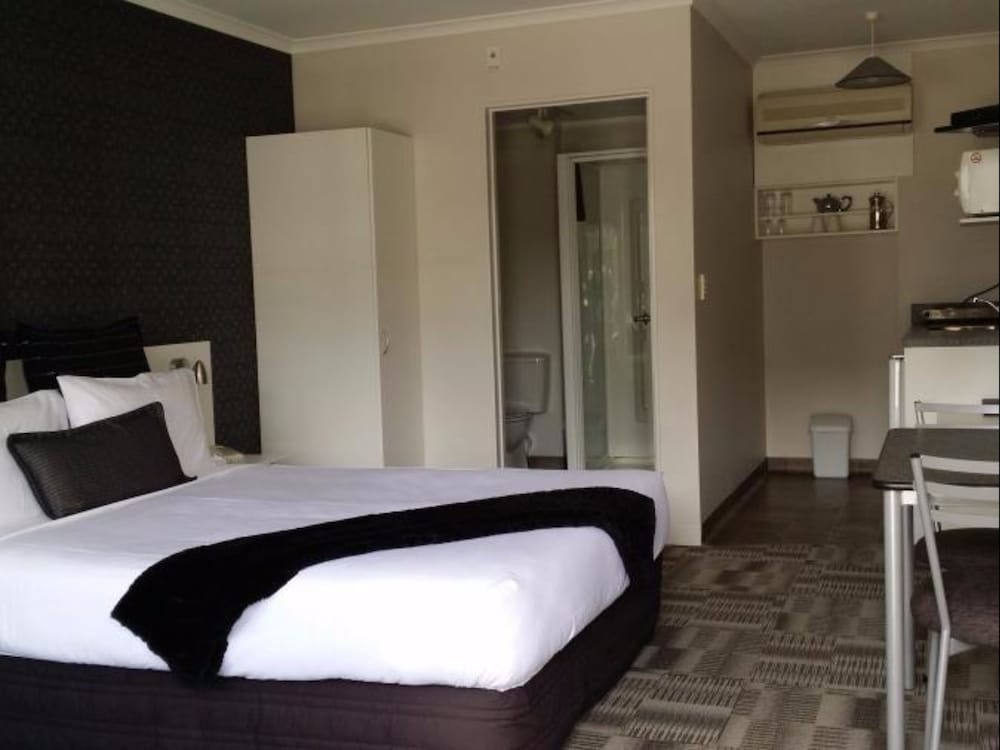 Abode on Courtenay Motor Inn 13/30