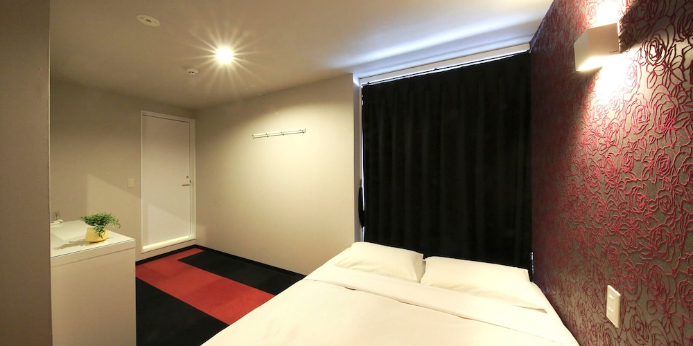 Art Inn Namba 38/51