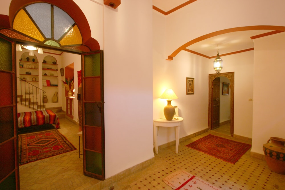 Riad Karmela 28/50
