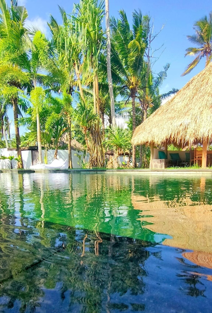 Tiki Lodge Lombok 30/50