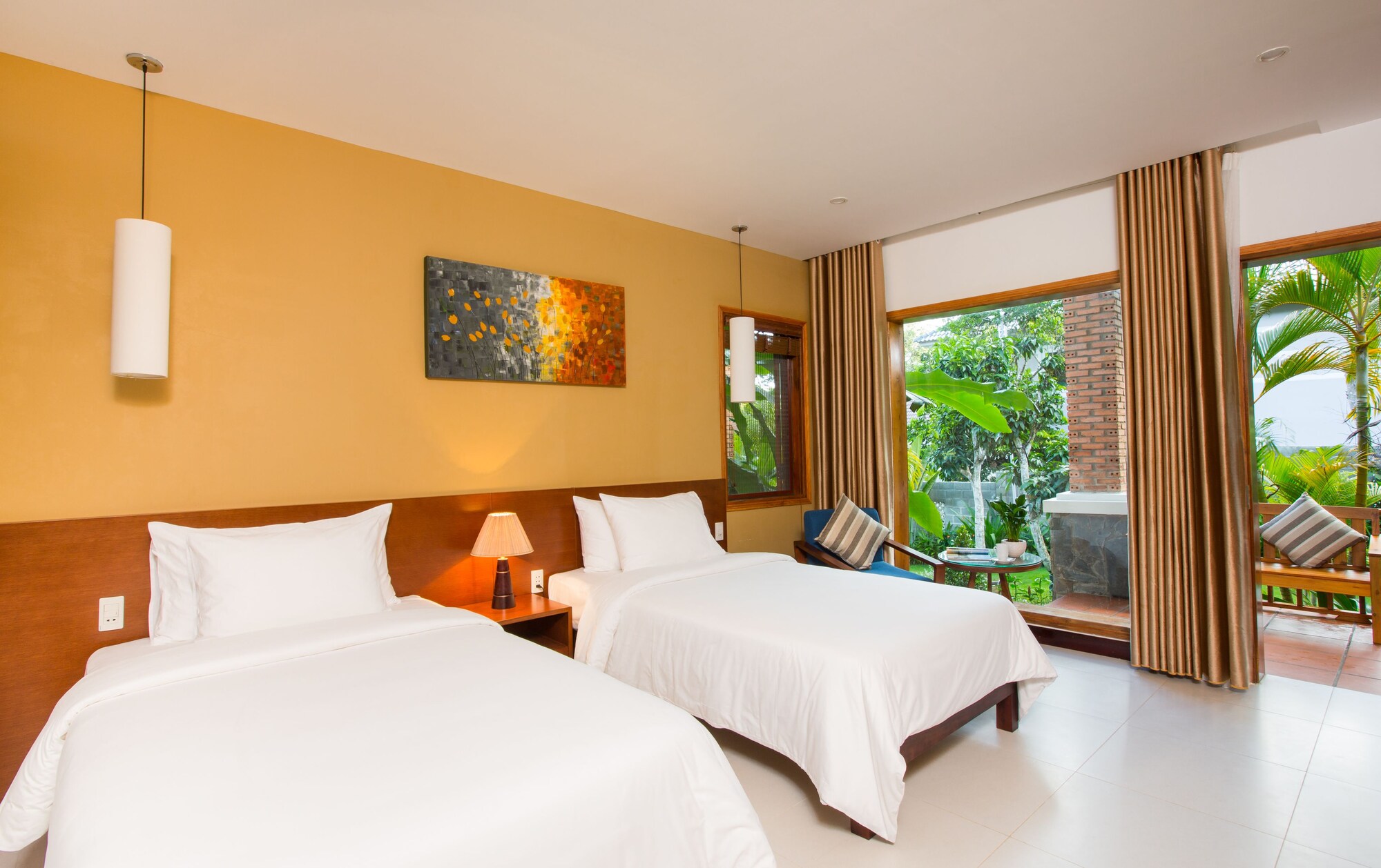 2 BEDROOMS, FAMILY, VILLA, GARDEN VIEW