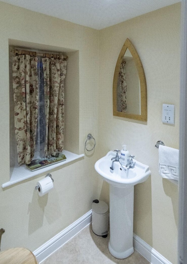 Garth Dderwen Victorian Guest House 45/48