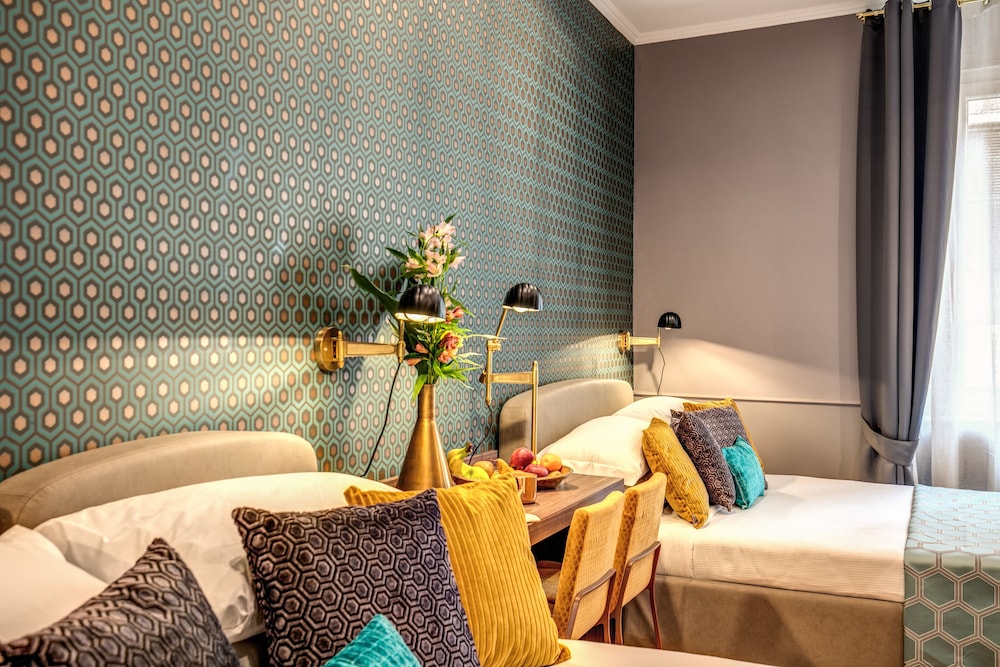 Tree Charme Parliament Boutique Hotel 48/73