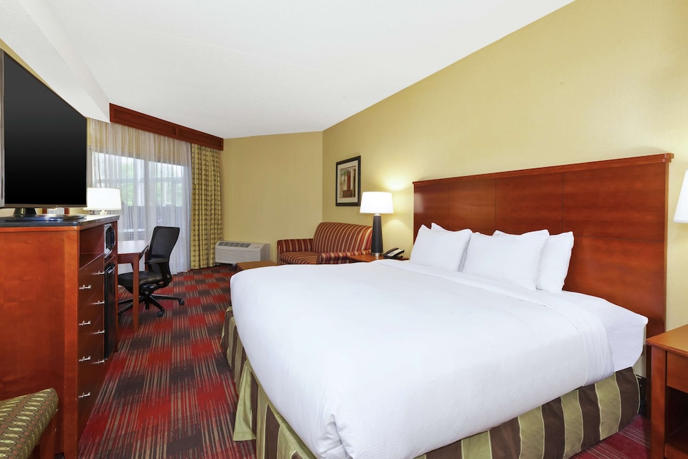 Room, King Bed, Sofa, Direct Pool Access