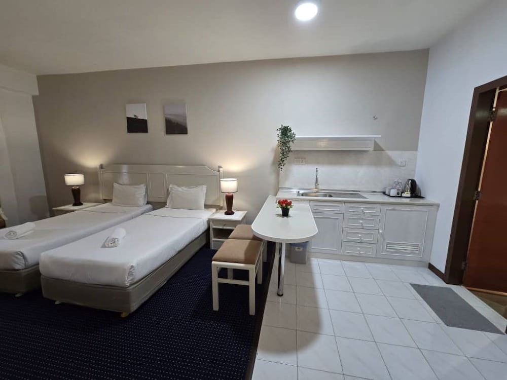 Rainbow Paradise Premium Resort Tanjung Bungah 34/50