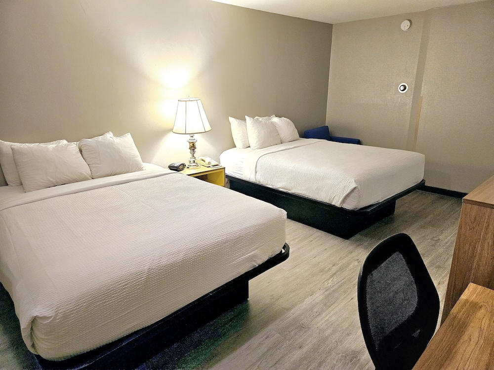 Days Inn by Wyndham Rolla 19/33