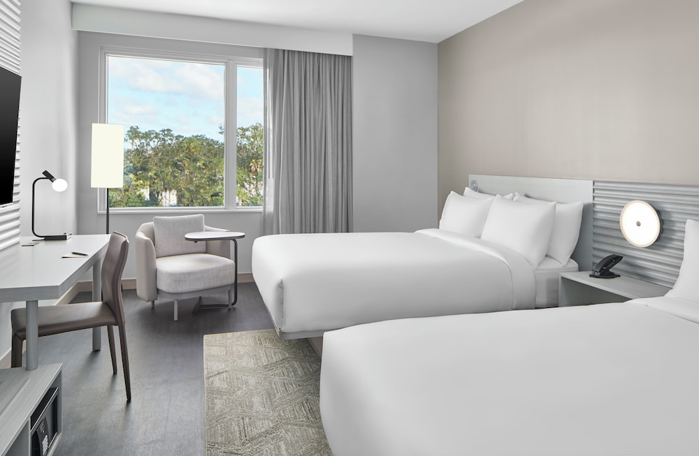 AC Hotel St Augustine Downtown 12/50