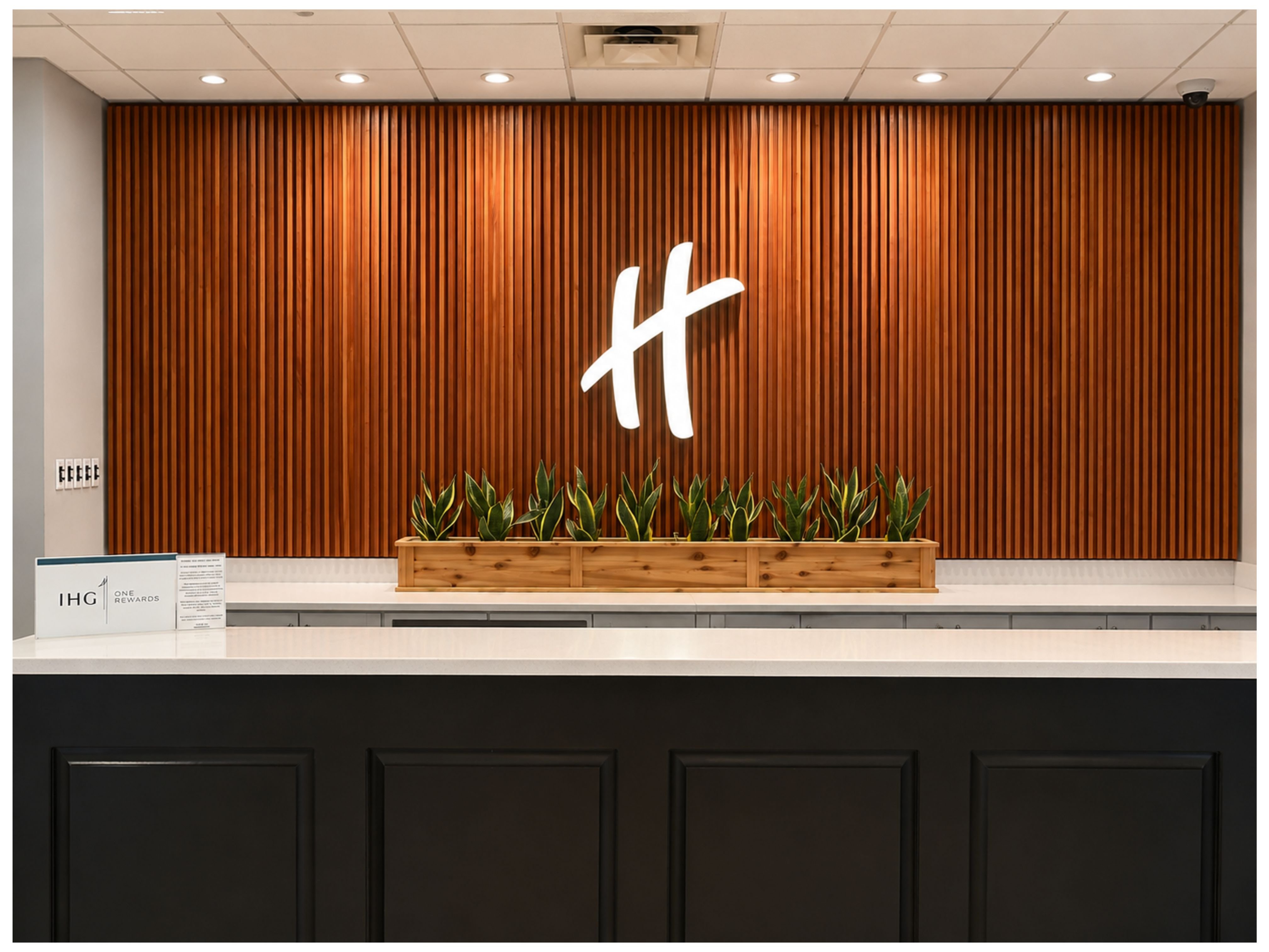 Holiday Inn Wilmington 6/50
