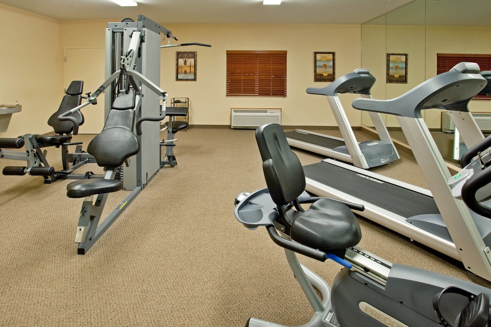 Candlewood Suites Elgin Nw-Chicago 32/58