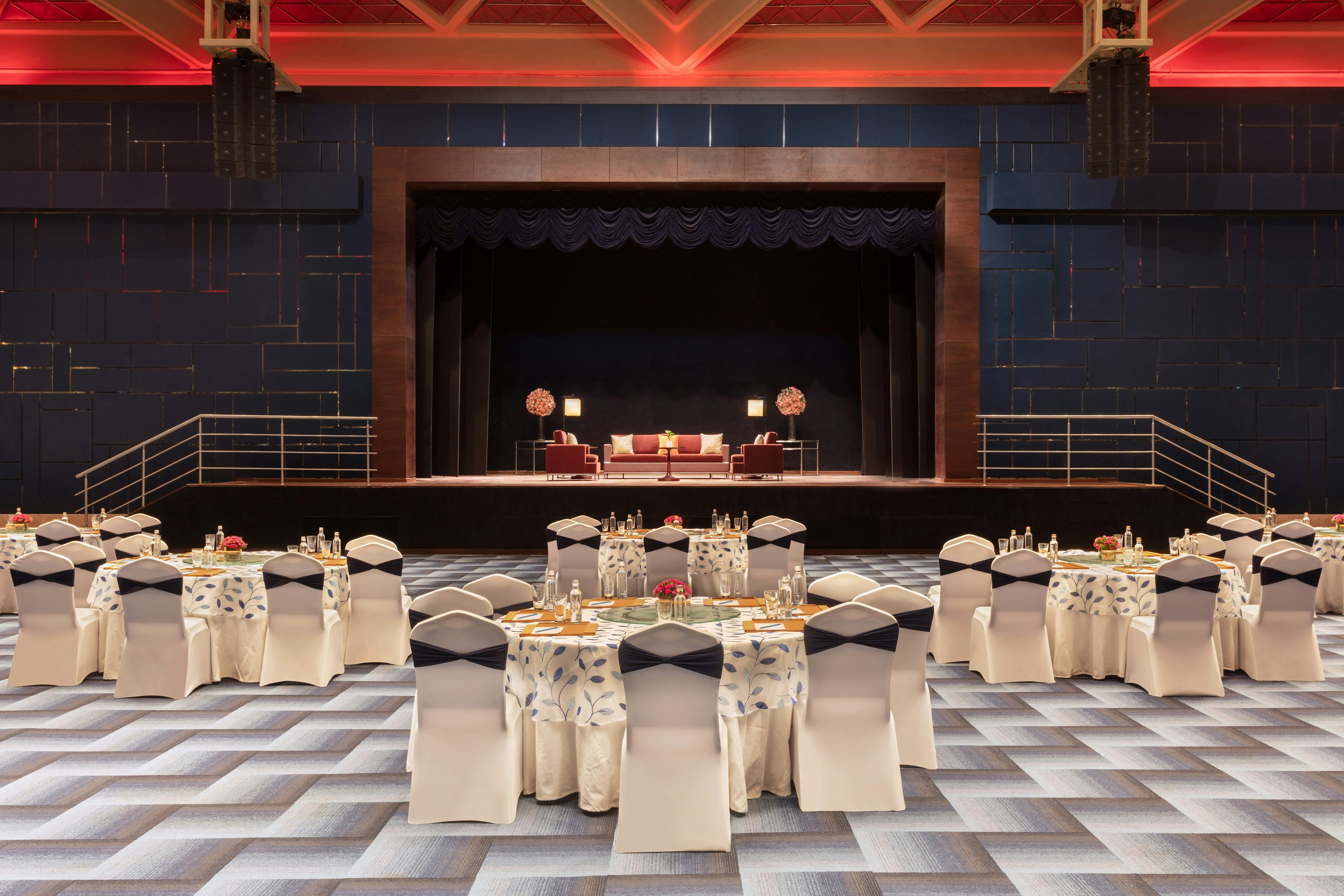 Sheraton Grand Bengaluru Whitefield Hotel and Convention Center 66/74