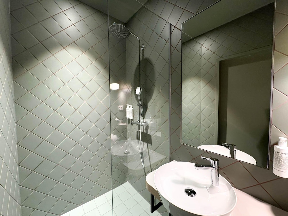 Arcotel Aq Wien 63/65
