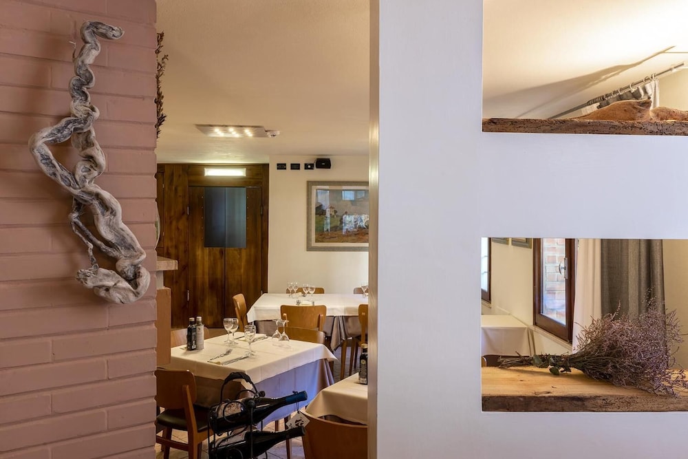 Hotel La Tavernetta 77/77