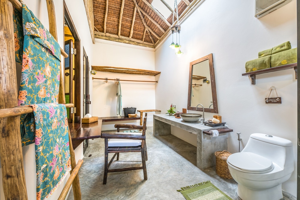 Koh Yao Yai Village 80/80