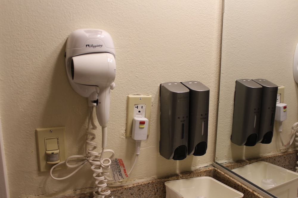 Garden Inn San Gabriel 30/57