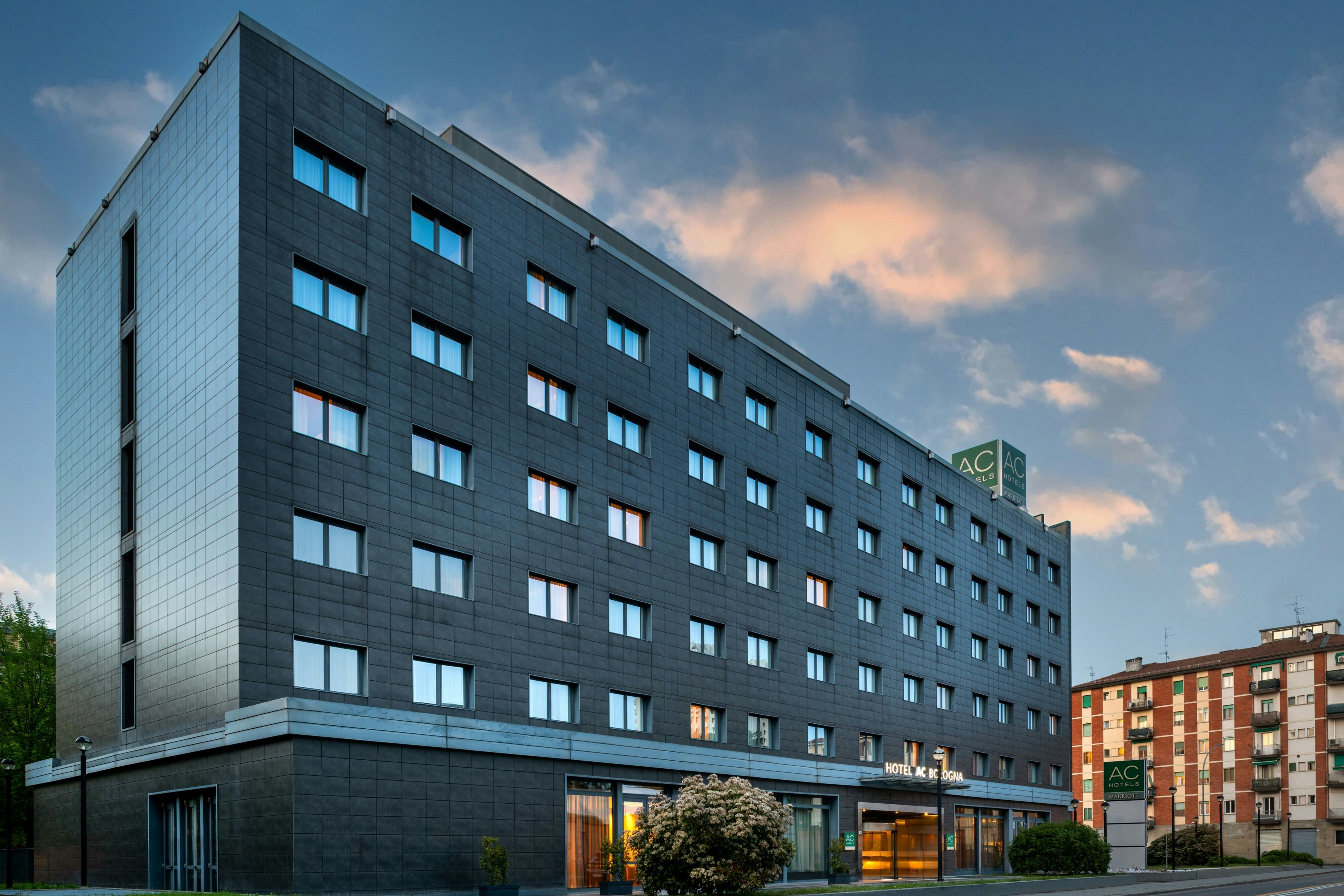 AC Hotel Bologna by Marriott 1/77