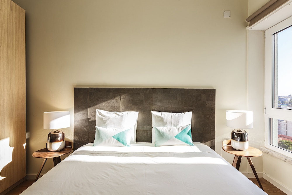 WHome Anjos Premium Apartment 8 15/50