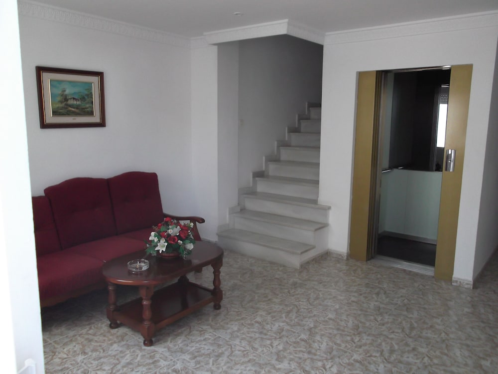 Hotel Dona Carmen 23/33