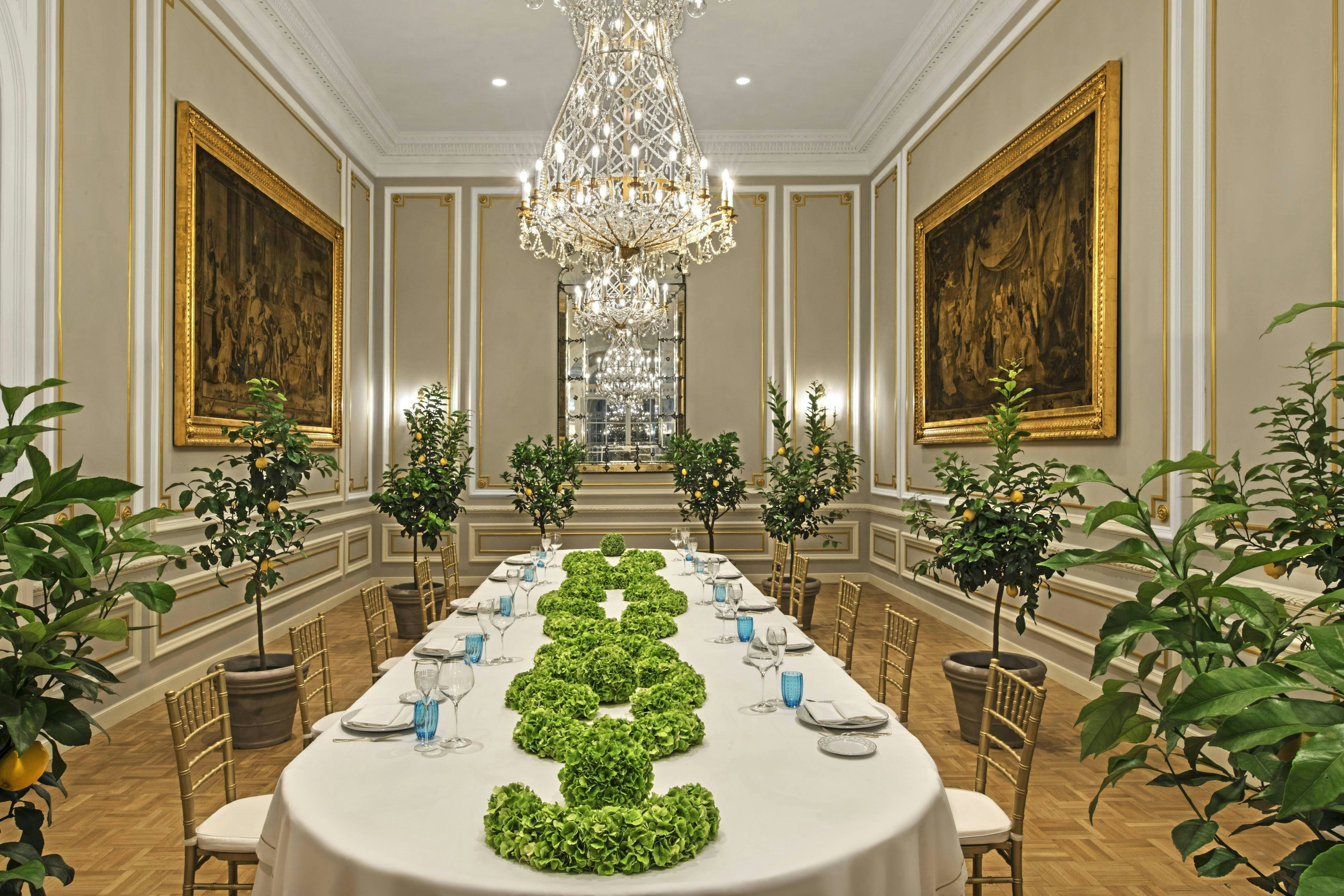 The St Regis Rome 70/84