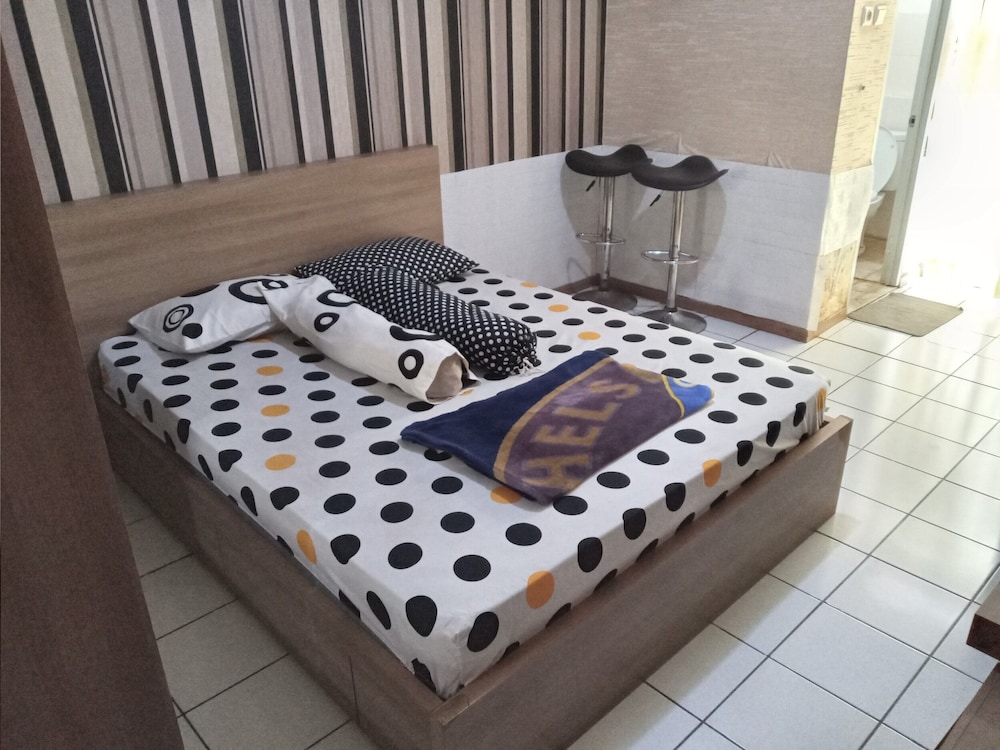 Kemang View by Happy Room by Zuzu 14/34