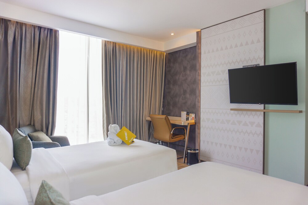 Golden Tulip Springhill Lampung 20/50