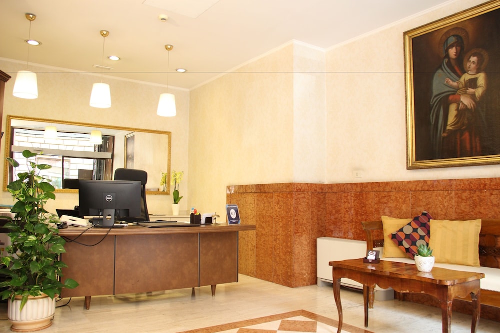 Basilica Hotel 7/50