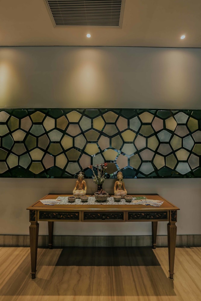 Primebiz Hotel Surabaya 41/74