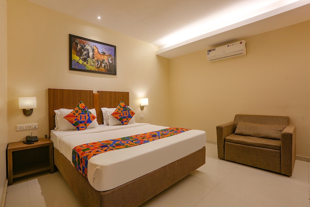 Fabhotel Hyson International Midc 18/47