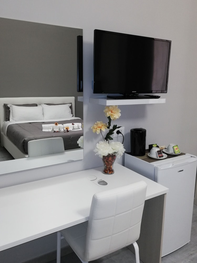 Elide Garden 34/50