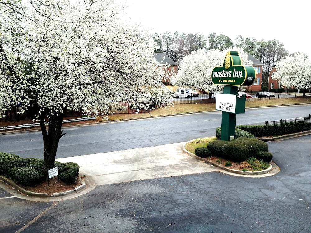 Masters Inn Doraville 20/25