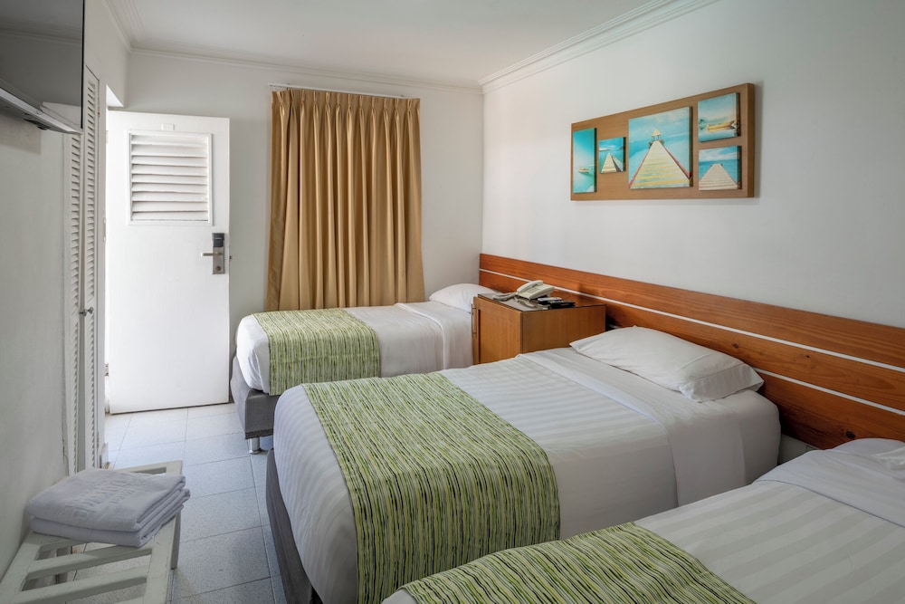 Hotel El Dorado San Andres 45/75