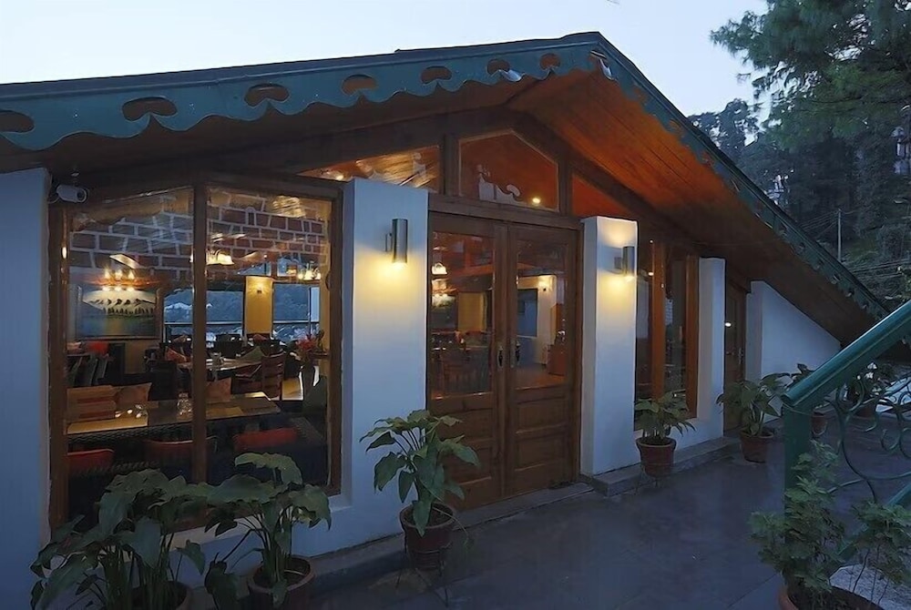 Hotel Mongas 3/50