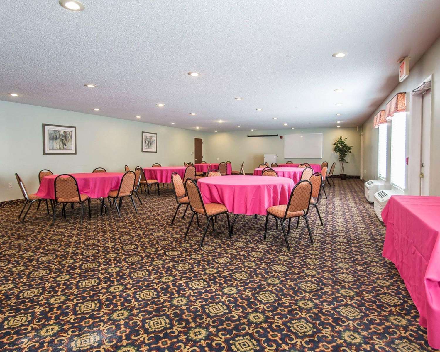 Quality Inn Gainesville I-75 28/28