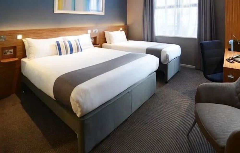 Travelodge Plus - Galway City 6/41