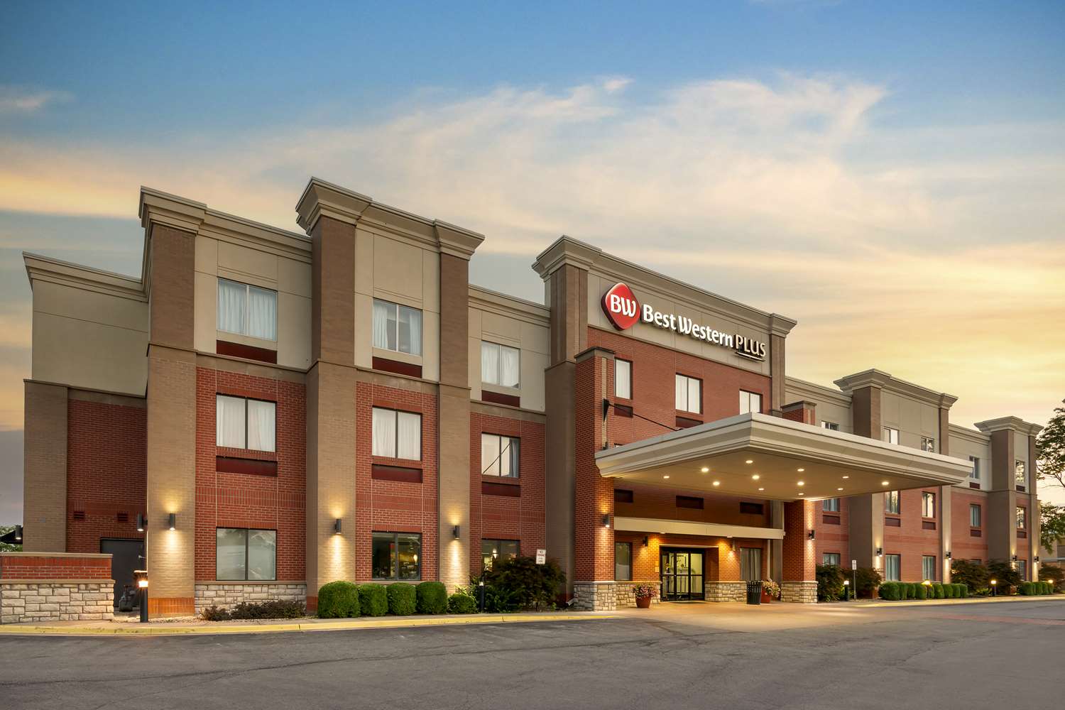 Best Western Plus Olathe Hotel 2/34