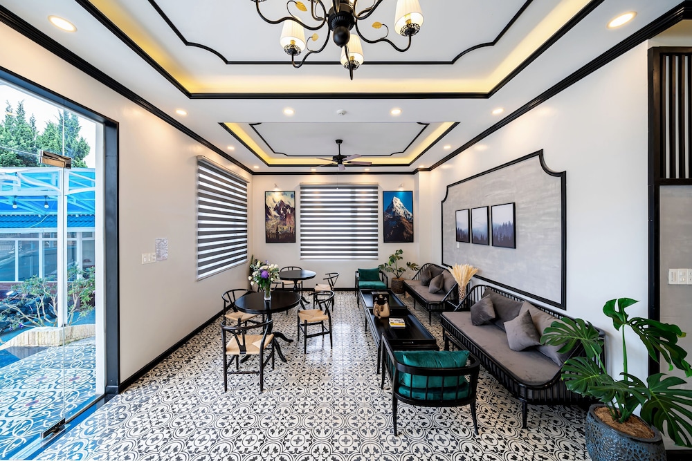 Cozy Boutique Hotel 52/73