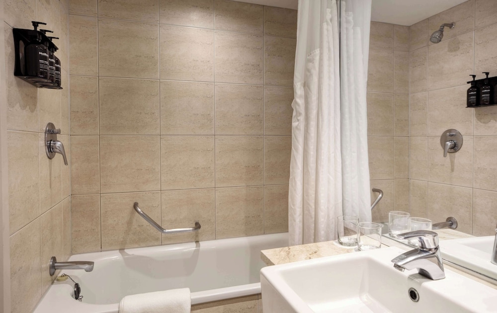 Rydges Rotorua 50/50