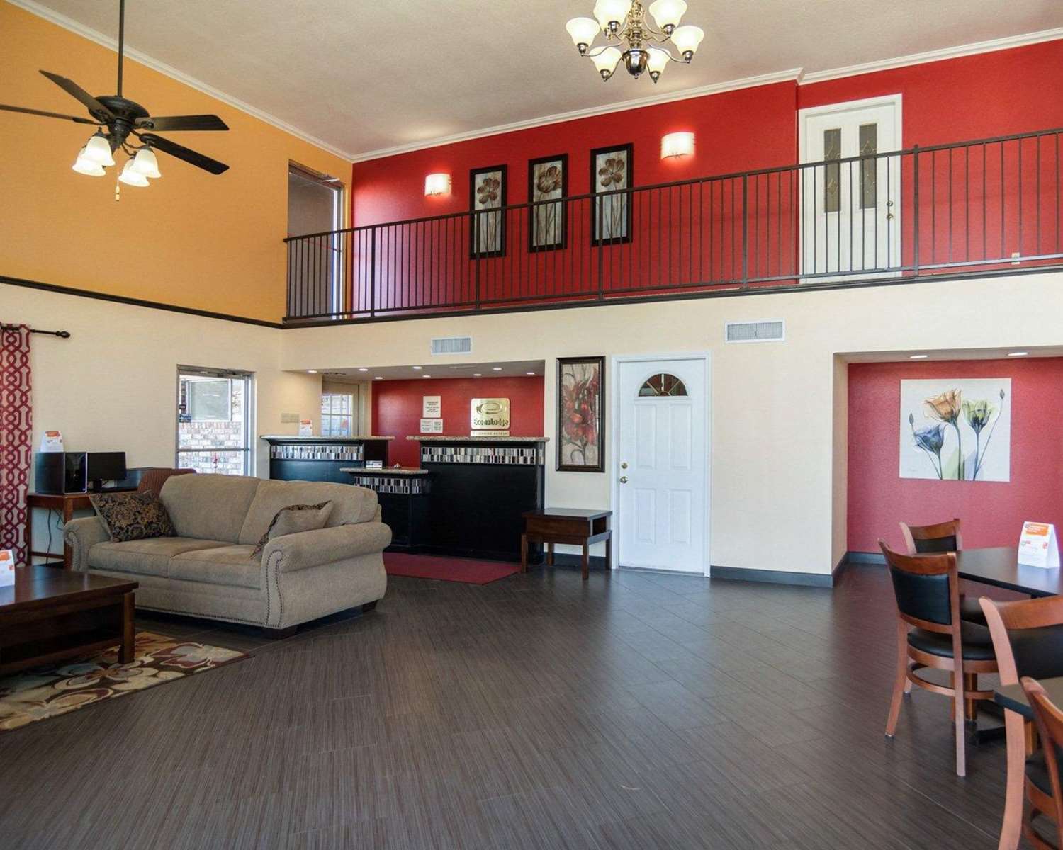 HomeStay Inn & Suites Russellville 17/33