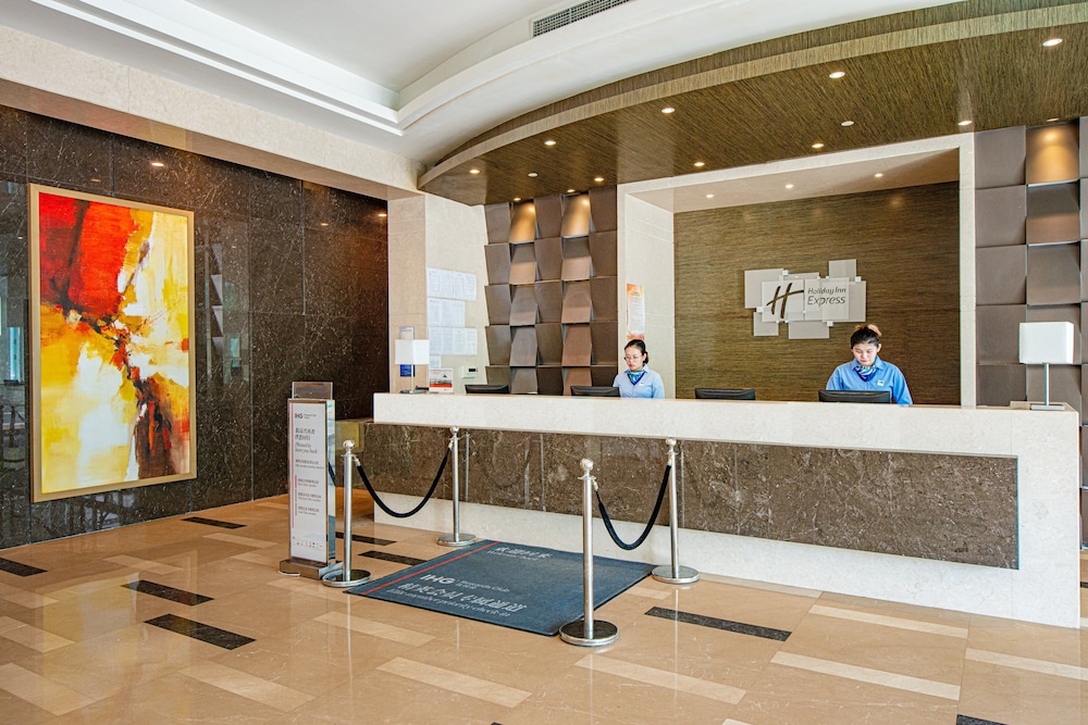 HOLIDAY INN EXPRESS WEIHAI HI-TECH ZONE 3/31