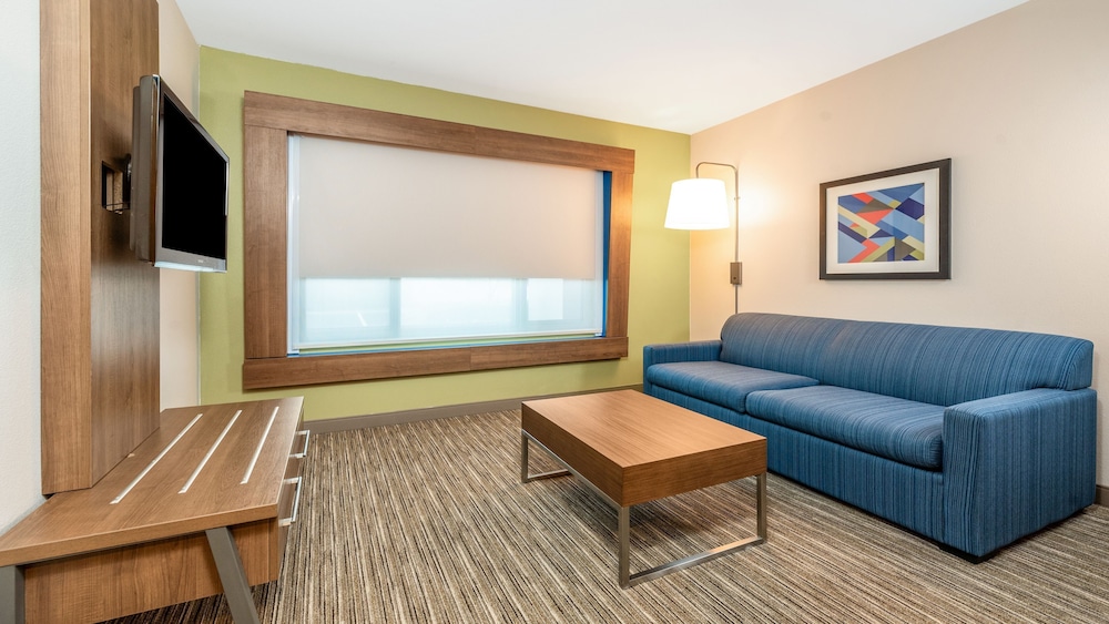 Holiday Inn Express Hotel And Suites Fremont Milpitas Central 34/69