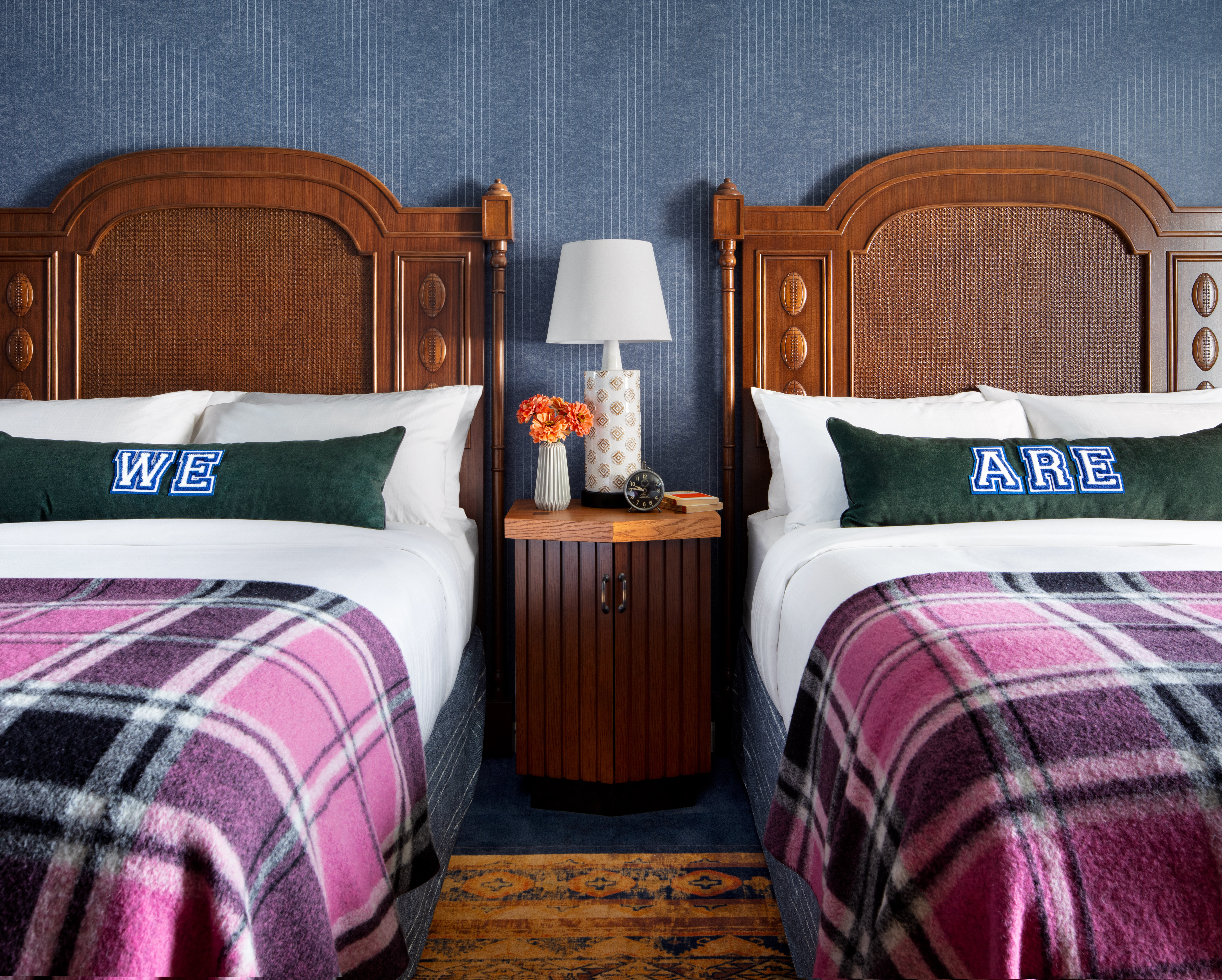 Graduate, Twin Beds