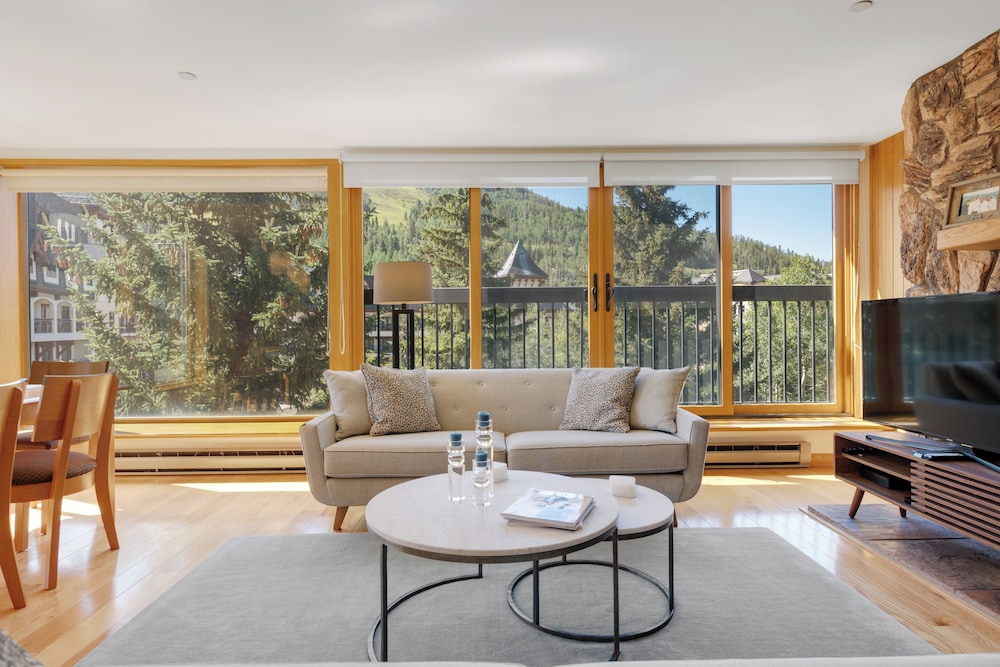 The Vail Spa Condominiums 43/76