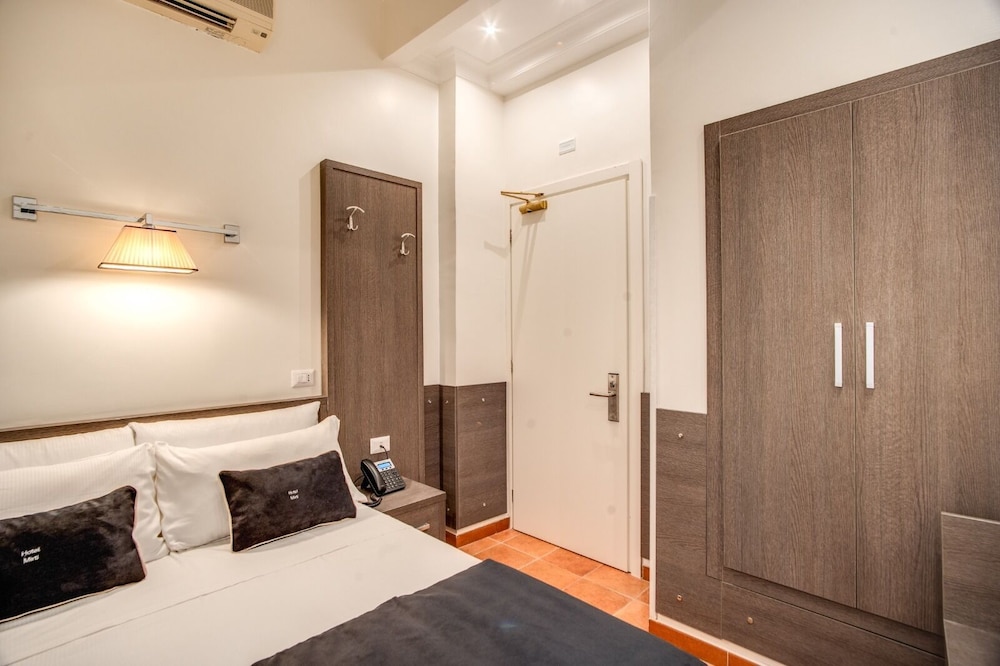 Hotel Mirti 21/22