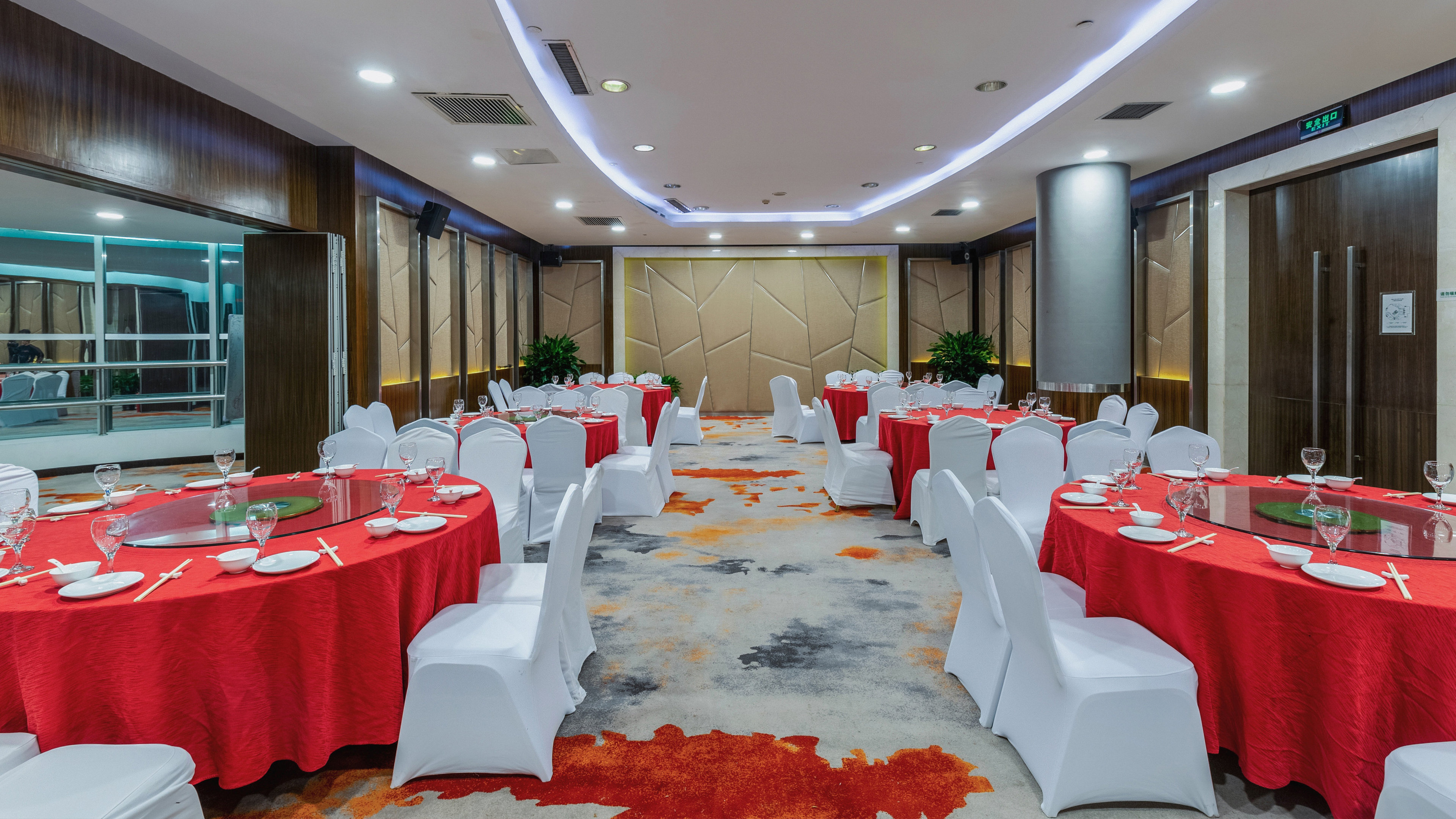 Holiday Inn Hefei 38/50