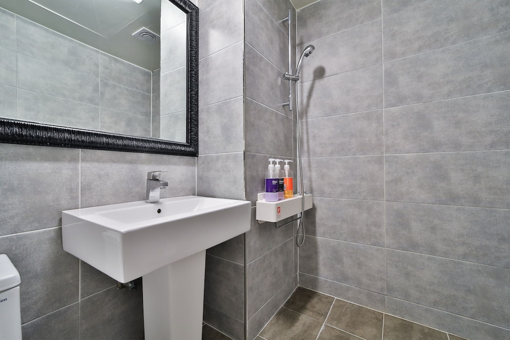 Ara Hotel 45/50
