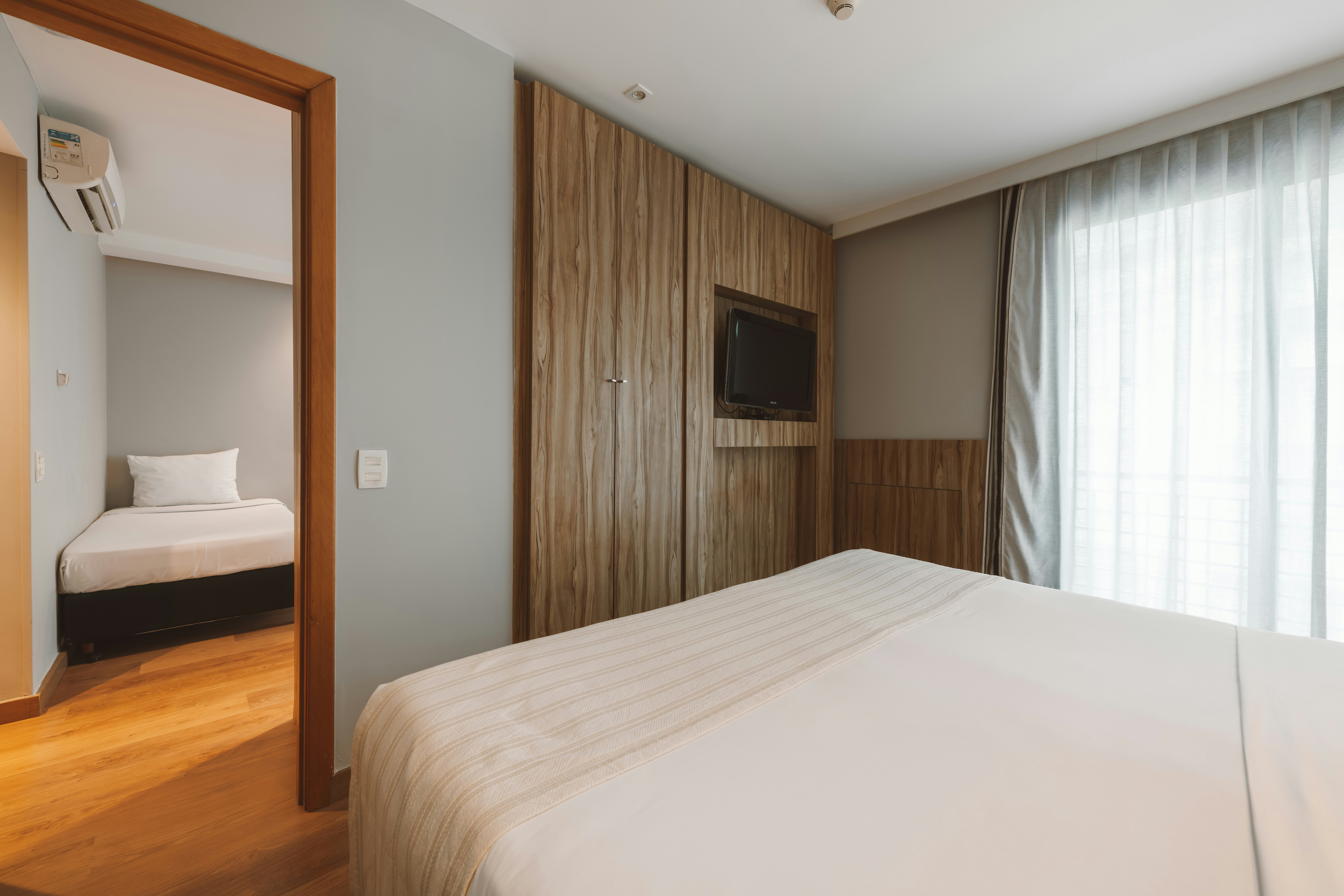 Suite, Lateral Side Sea View