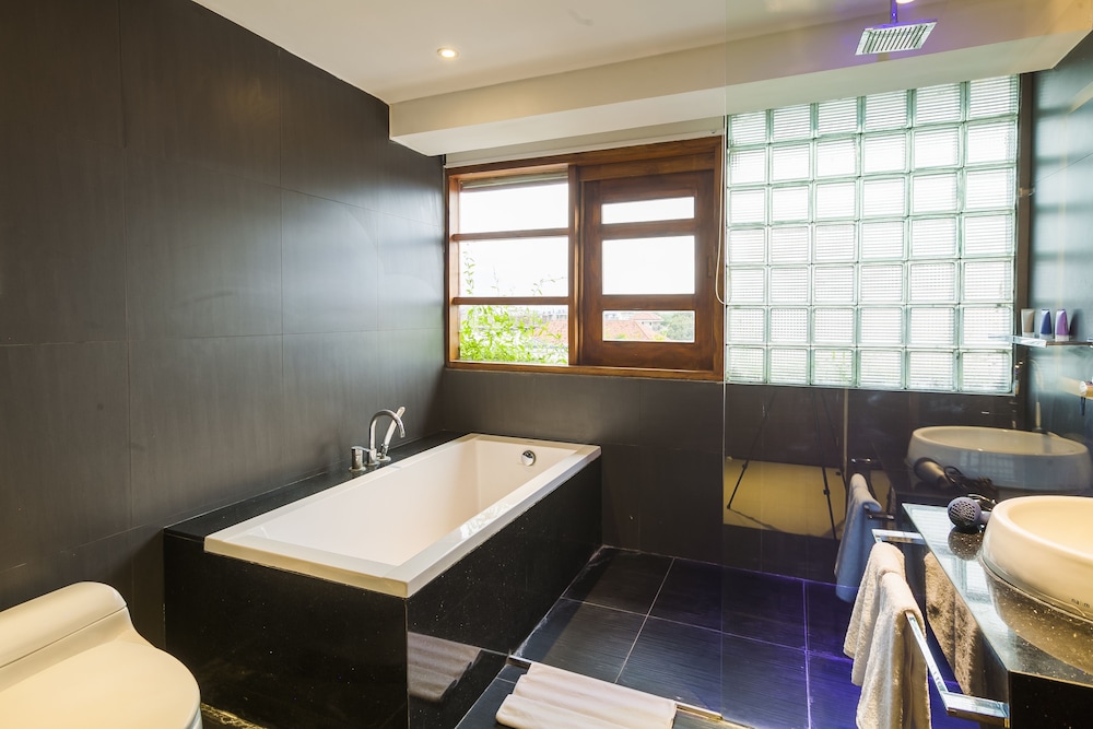 Imani Suite Seminyak 42/50
