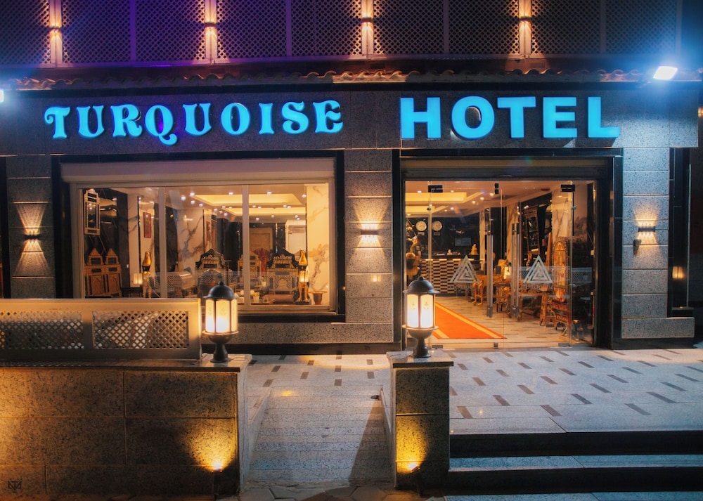 Turquoise Pyramids & Grand Egyptian museum view Hotel 1/50